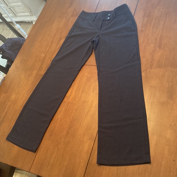 Apt. 9 Dress Pants Size 4 - Picture 7 of 7